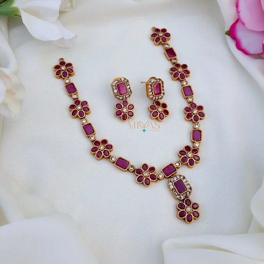 Floral Design AD Stone Necklace