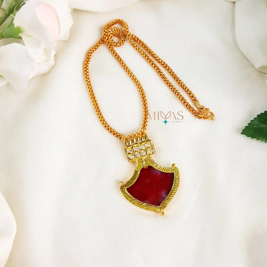 Trendy Palakka Pendant Chain - Red