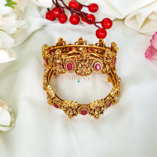 Grand Lakshmi Motif Openable Bangle