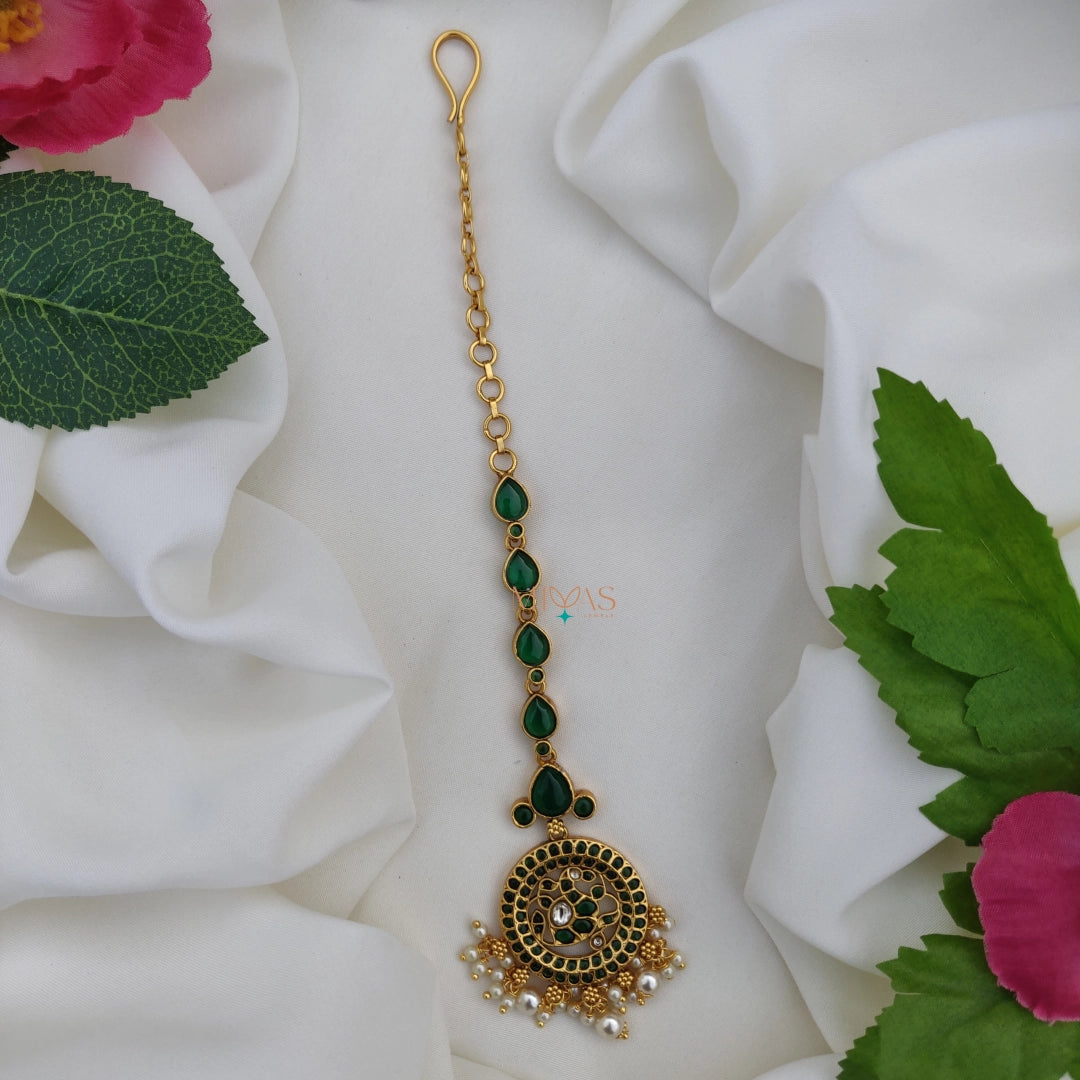 Lovely Green Stone Tikka with Pearl