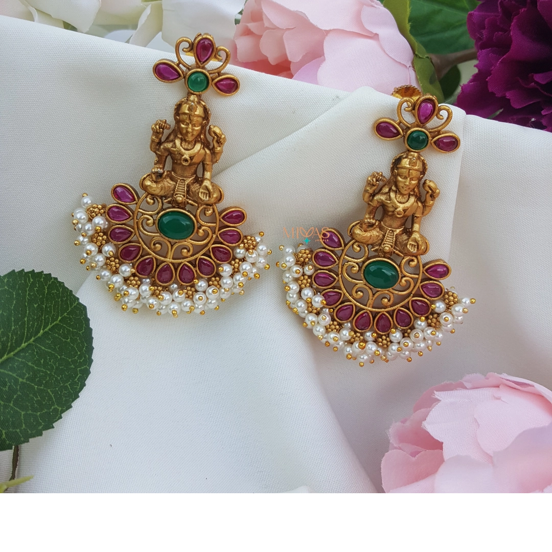 Lovely Lakshmi Kemp stone Earring