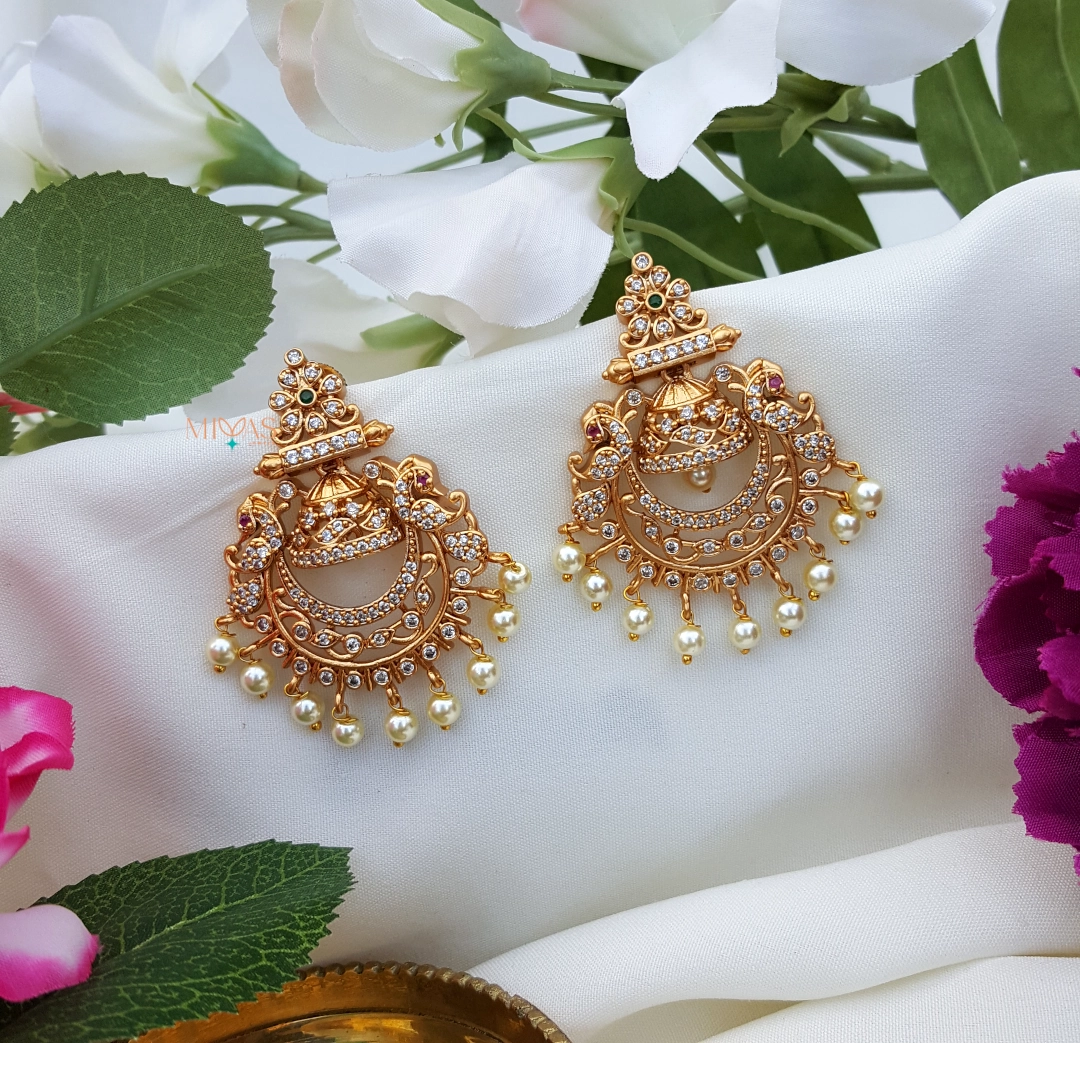 Lovely AD Stone Chandbali Earring