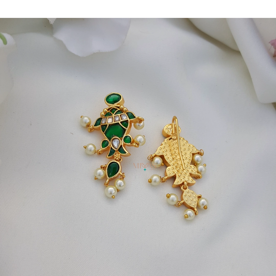 Trendy Kundan Jadau Earring