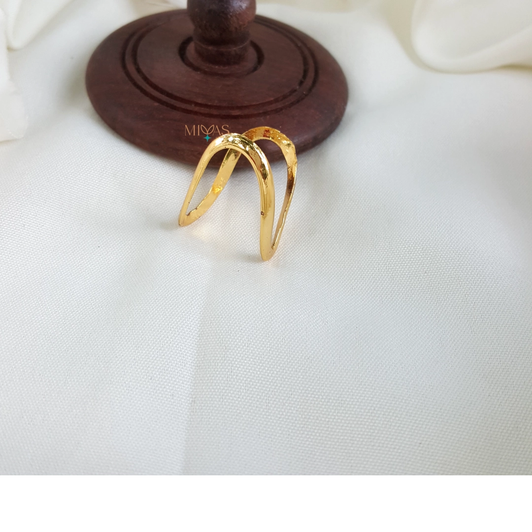 Gold Look Plain Vangi Finger Ring