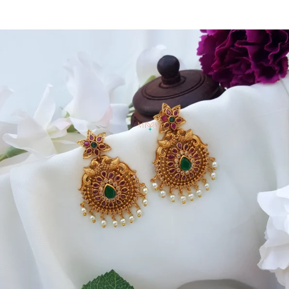 Adorable Peacock Design Earring