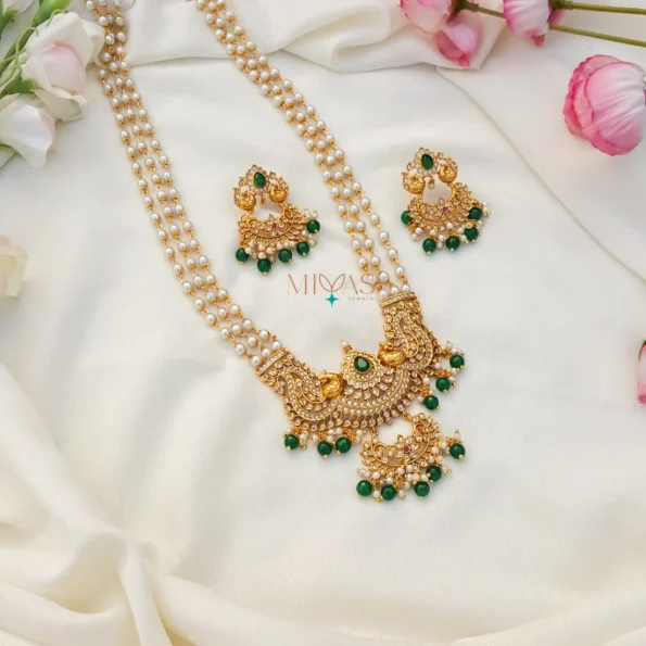 Adorable Look AD Stone Haram With Pearls