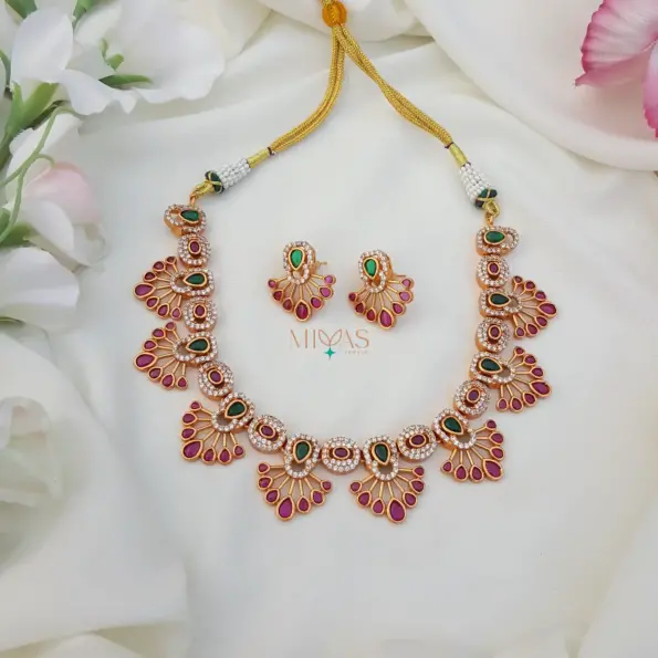 Beautiful Heritage Floral AD Stone Necklace