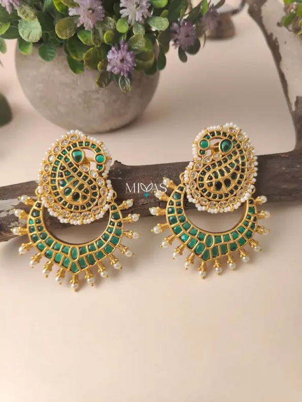 Oviya - Lovely Green Chandbali Earring
