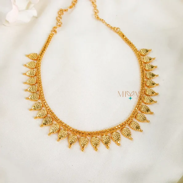 Classic Kerala Style Leaf Necklace