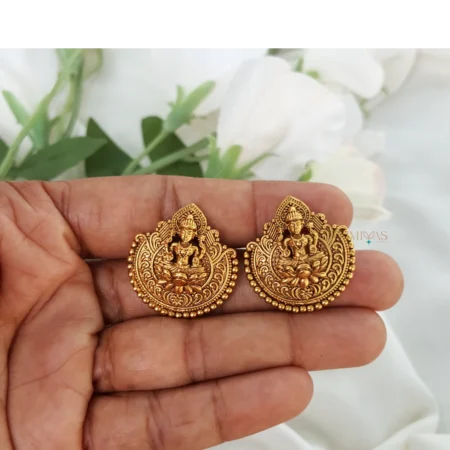 Pretty Looking Antique Lakshmi Motif Earring
