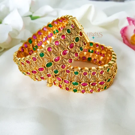 Elegant Gold Look Alike Openable Kada Bangle