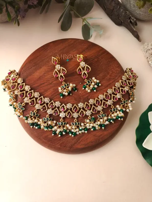 Nalini - Lotus Necklace