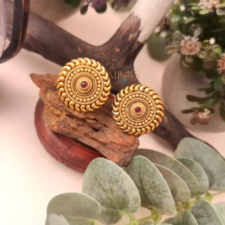 Purvi - Floral Earring