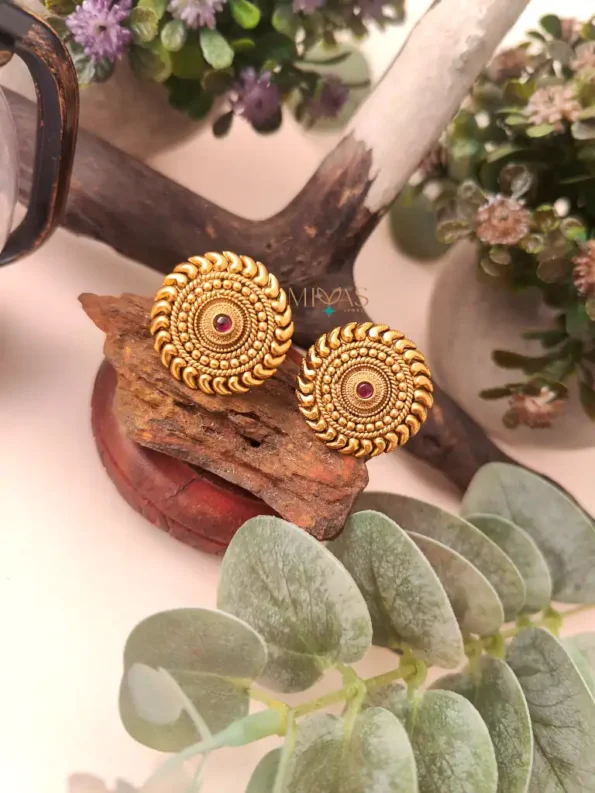 Purvi - Floral Earring